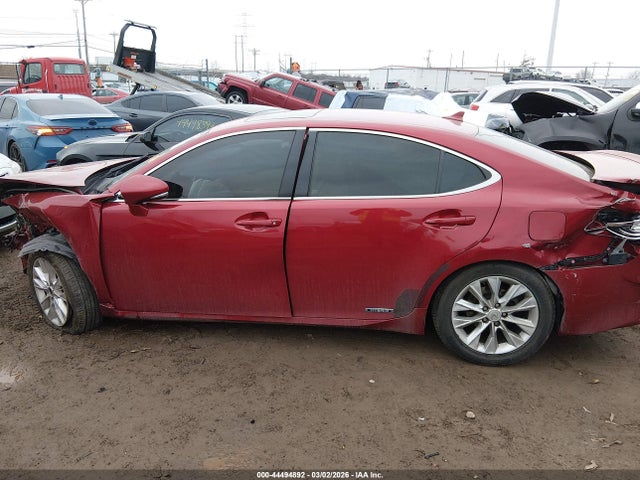 44494892 :رقم المزاد ، JTHBW1GG2E2062090 vin ، 2014 Lexus Es 300h مزاد بيع