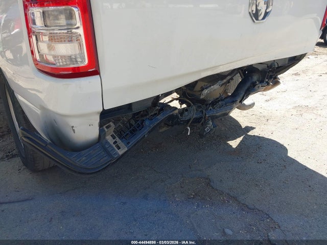 44494898 :رقم المزاد ، 1C6SRECG2LN320701 vin ، 2020 Ram 1500 Tradesman  4x2 6'4 Box مزاد بيع