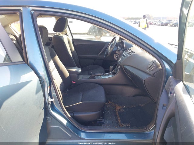 Продажа на аукционе авто 2011 Mazda Mazda3 I Sport, vin: JM1BL1UF5B1371480, номер лота: 44494907