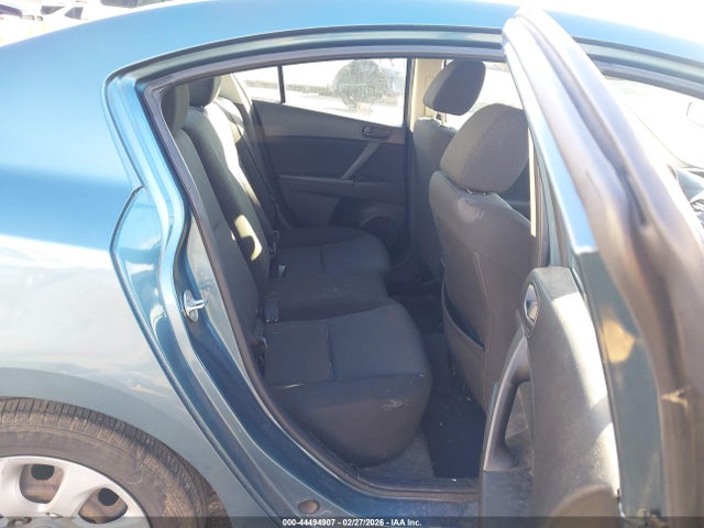 Продажа на аукционе авто 2011 Mazda Mazda3 I Sport, vin: JM1BL1UF5B1371480, номер лота: 44494907