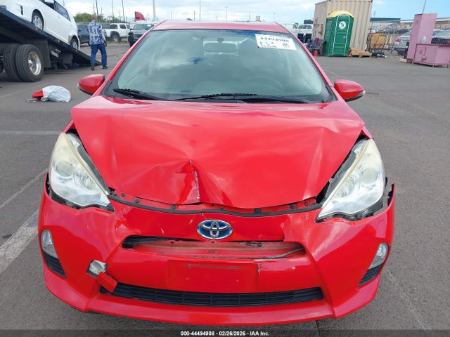 JTDKDTB36E1565540 Toyota Prius C Two