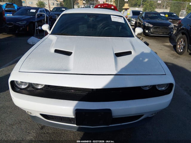 Dodge Challenger Sxt 2018 2C3CDZAG2JH333481 Image 13