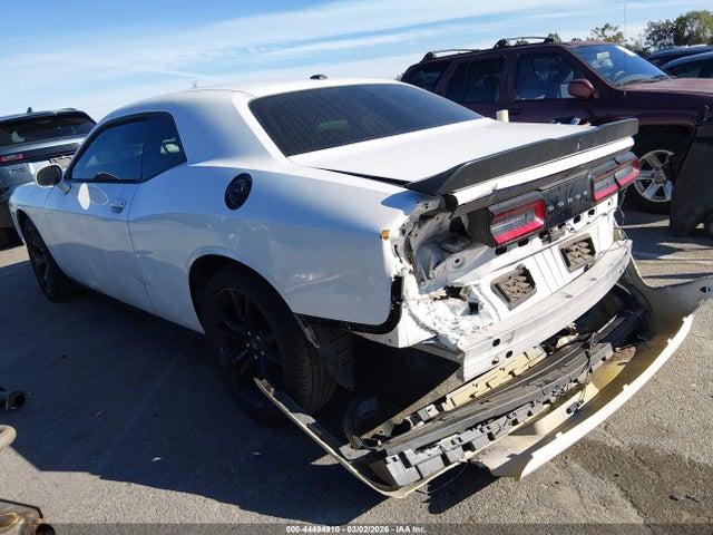 Dodge Challenger Sxt 2018 2C3CDZAG2JH333481 Image 3