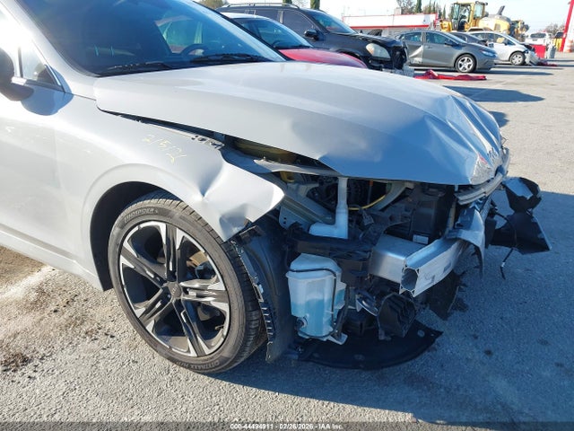 5XXG64J22NG162979 KIA K5 Gt-line