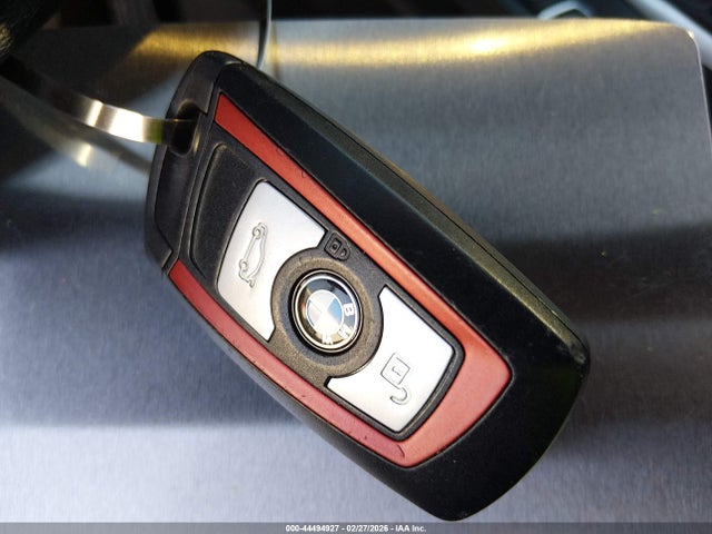 44494927 :رقم المزاد ، WBA3A5C56CF349886 vin ، 2012 Bmw 328i مزاد بيع