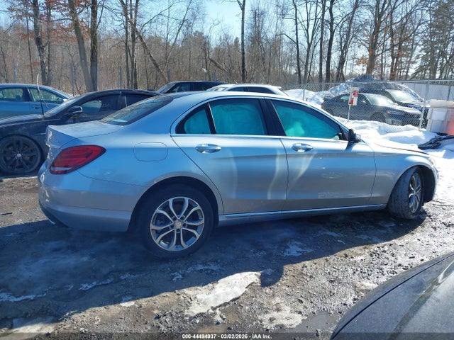 2015 Mercedes-benz C 300 4matic მანქანა იყიდება აუქციონზე, vin: 55SWF4KB7FU096071, აუქციონის ნომერი: 44494937