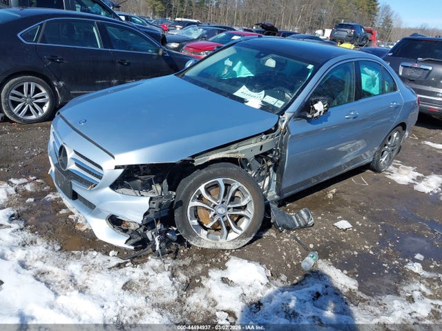 2015 Mercedes-benz C 300 4matic მანქანა იყიდება აუქციონზე, vin: 55SWF4KB7FU096071, აუქციონის ნომერი: 44494937