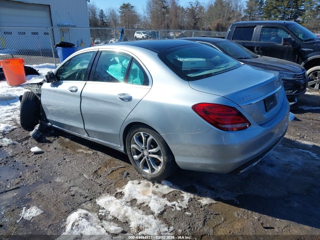 2015 Mercedes-benz C 300 4matic მანქანა იყიდება აუქციონზე, vin: 55SWF4KB7FU096071, აუქციონის ნომერი: 44494937
