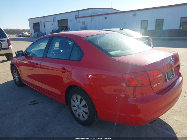 44494944 :رقم المزاد ، 3VW2K7AJ5DM310597 vin ، 2013 Volkswagen Jetta 2.0l S مزاد بيع