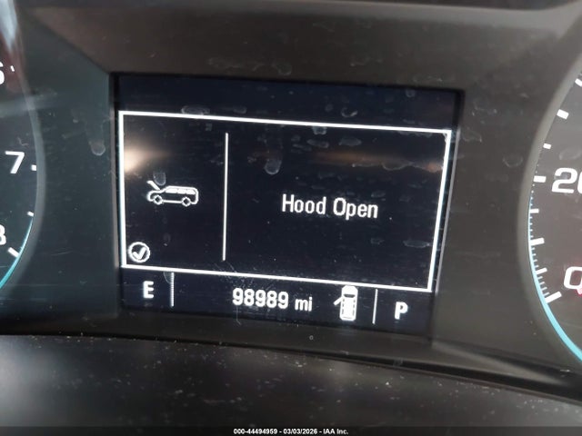 3GNAXHEV1JL393084 Chevrolet EQUINOX LS