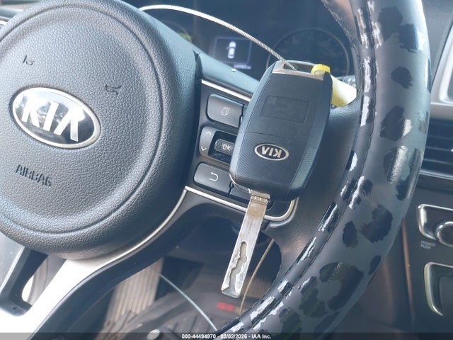44494970 :رقم المزاد ، 5XXGT4L3XJG238005 vin ، 2018 Kia Optima S مزاد بيع