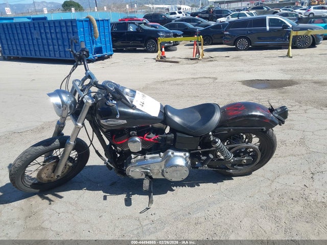 1HD1GXM33GC306789 Harley-Davidson Fxdb Dyna Street Bob