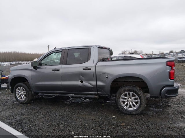 3GCPYBEH3LG448699 Chevrolet Silverado 1500 4wd Short Bed Custom