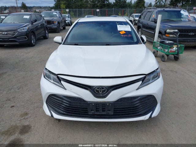 JTNB11HKXJ3007650 Toyota CAMRY LE
