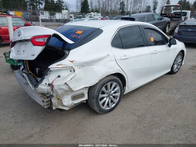 JTNB11HKXJ3007650 Toyota CAMRY LE