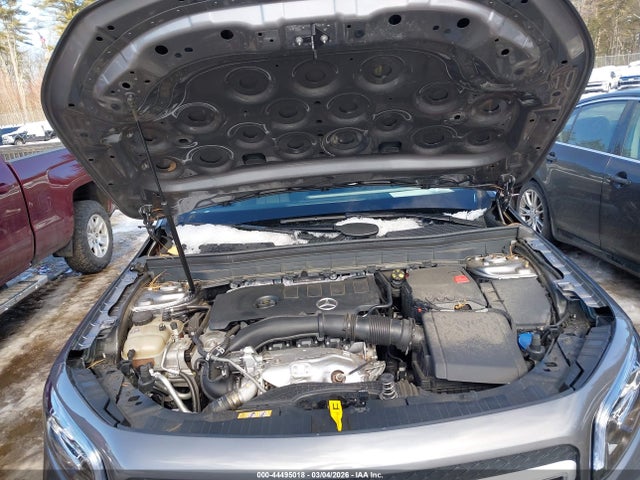 W1N4M4HB8MW140585 Mercedes-Benz Glb 250 4matic