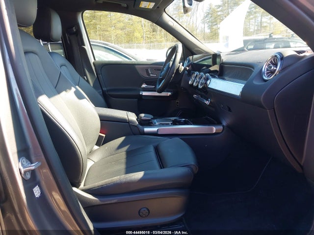 W1N4M4HB8MW140585 Mercedes-Benz Glb 250 4matic