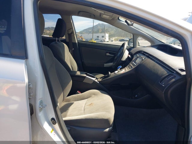 JTDKN3DU5F0483146 Toyota Prius
