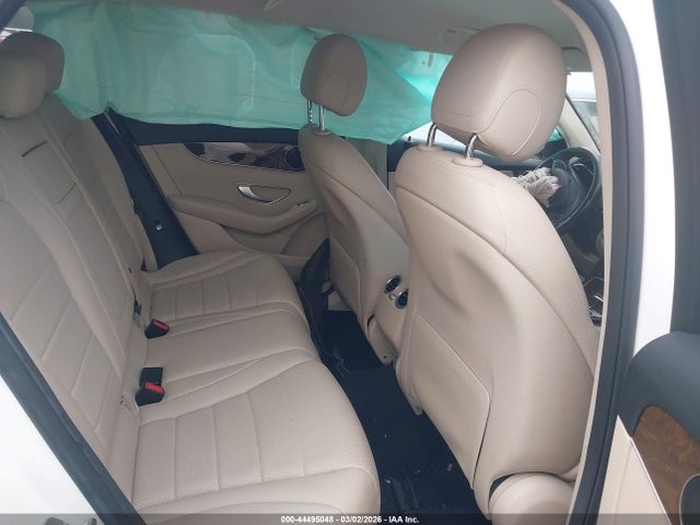 44495048 :رقم المزاد ، WDC0G4JB6GF112998 vin ، 2016 Mercedes-benz Glc 300 مزاد بيع
