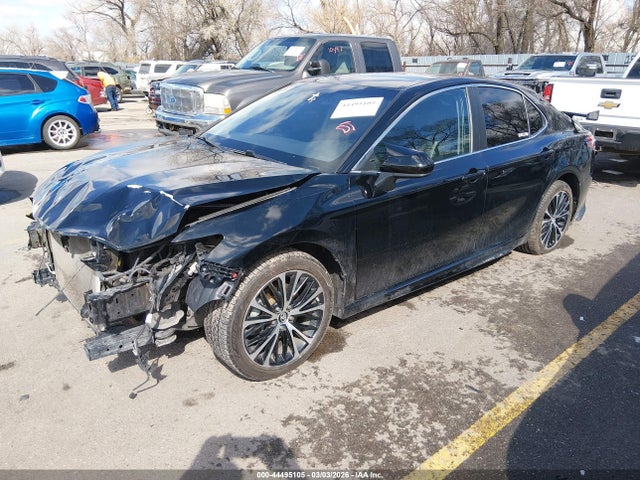 4T1B11HK3JU141457 Toyota CAMRY SE