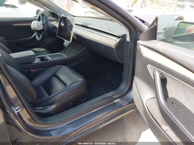 2023 TESLA MODEL 3 5YJ3E1EB9PF634076 Photo 4
