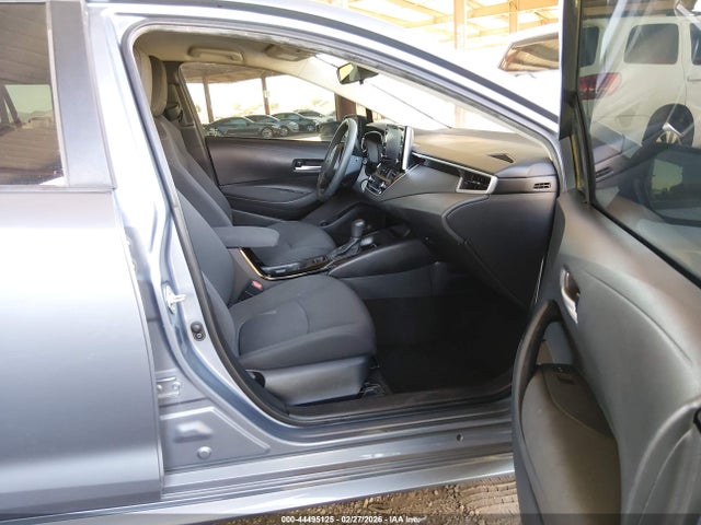 5YFEPMAE1MP233559 Toyota COROLLA LE