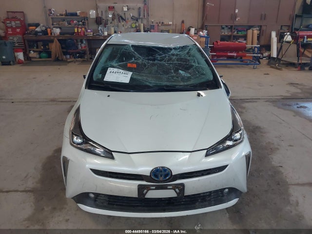 JTDL9MFU8N3034133 Toyota Prius Le Awd-e