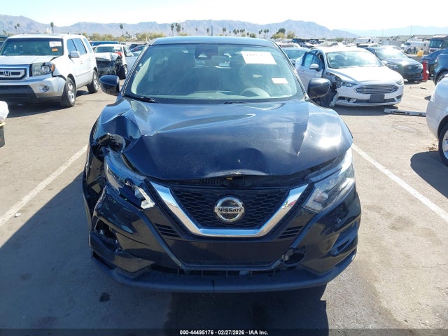 JN1BJ1AV3NW344631 Nissan Rogue Sport S Fwd Xtronic Cvt