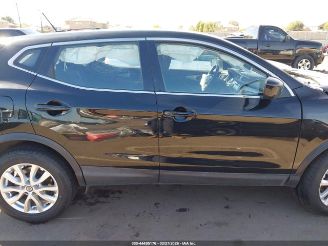 JN1BJ1AV3NW344631 Nissan Rogue Sport S Fwd Xtronic Cvt