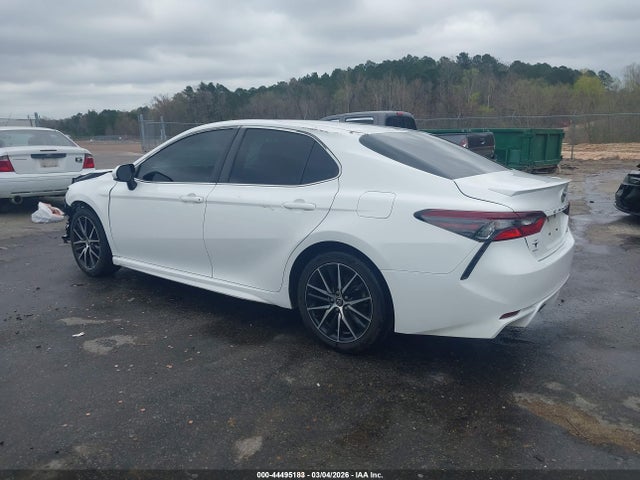 2021 TOYOTA CAMRY 4T1G11AKXMU474811 Photo 2