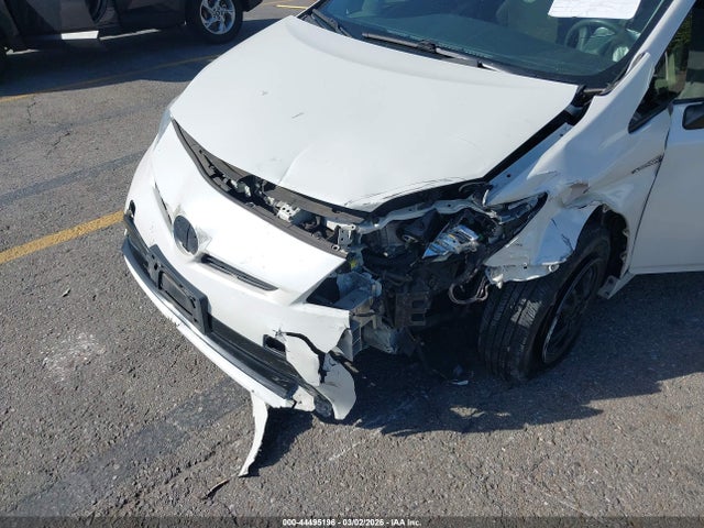 2015 TOYOTA PRIUS JTDKN3DU4F0398606 Photo 5