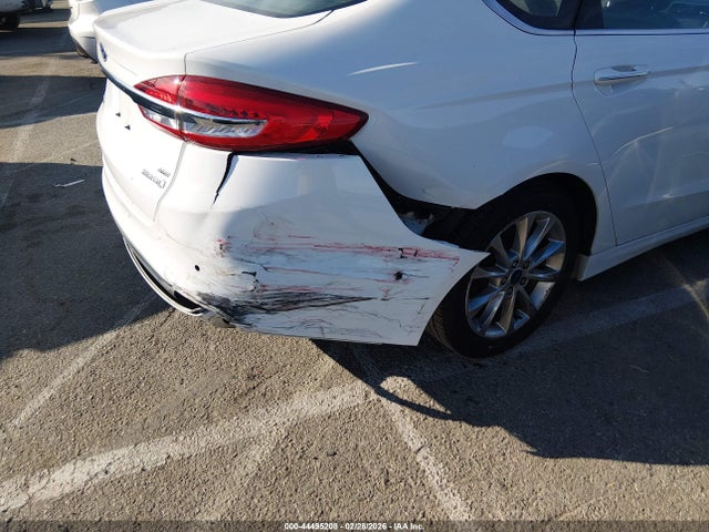 3FA6P0LU0HR409329 Ford Fusion Hybrid Se