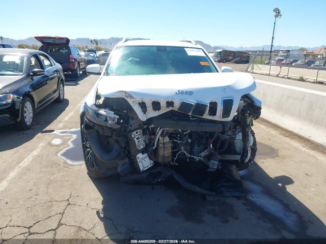 1C4PJLLXXKD129073 Jeep Cherokee Latitude Plus Fwd