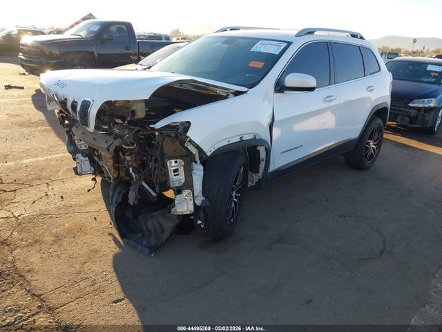 1C4PJLLXXKD129073 Jeep Cherokee Latitude Plus Fwd