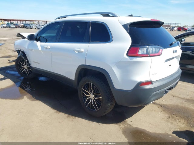 1C4PJLLXXKD129073 Jeep Cherokee Latitude Plus Fwd