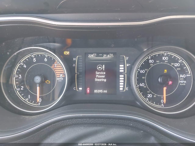 1C4PJLLXXKD129073 Jeep Cherokee Latitude Plus Fwd