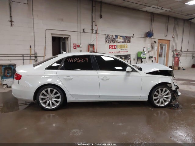 Продажа на аукционе авто 2013 Audi A4 2.0t Premium, vin: WAUFFAFLXDN011867, номер лота: 44495274