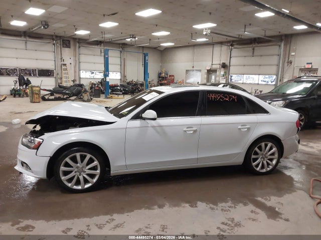 Продажа на аукционе авто 2013 Audi A4 2.0t Premium, vin: WAUFFAFLXDN011867, номер лота: 44495274