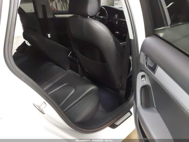 Продажа на аукционе авто 2013 Audi A4 2.0t Premium, vin: WAUFFAFLXDN011867, номер лота: 44495274