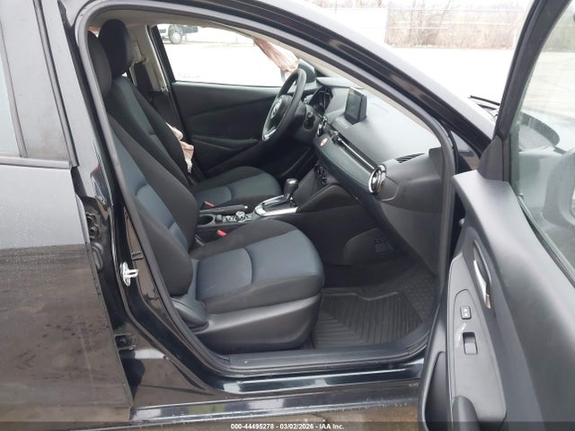 2019 TOYOTA YARIS 3MYDLBYV7KY508674 Photo 4