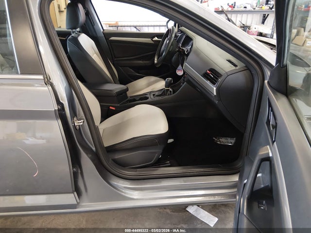 2021 VOLKSWAGEN JETTA 3VWC57BU2MM097421 Photo 4