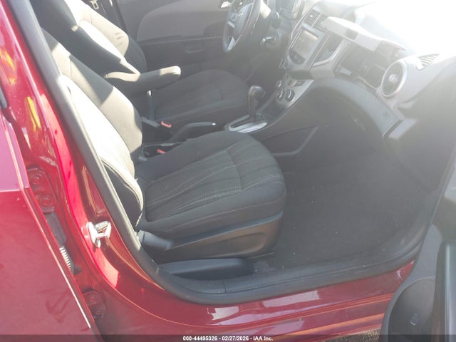 1G1JC5SH5G4124711 Chevrolet Sonic Lt Auto