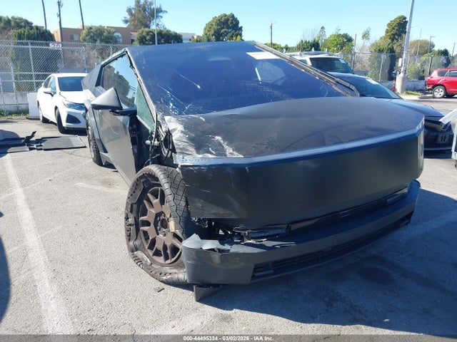 2024 TESLA CYBERTRUCK 7G2CEHEDXRA010262