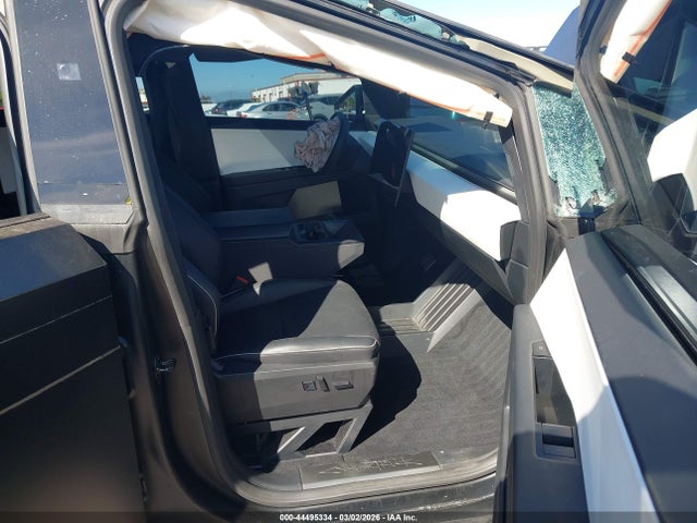2024 TESLA CYBERTRUCK 7G2CEHEDXRA010262 Photo 4