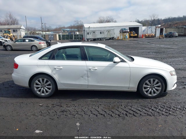 Продажа на аукционе авто 2011 Audi A4 2.0t Premium, vin: WAUFFAFL3BN021444, номер лота: 44495361