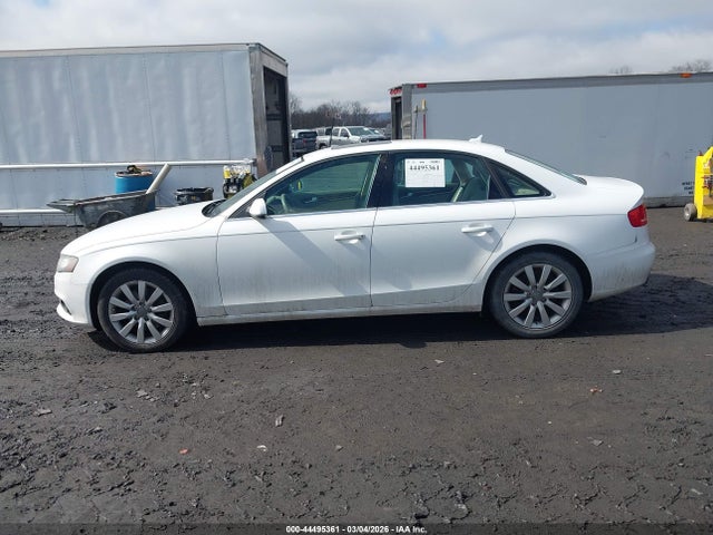 Продажа на аукционе авто 2011 Audi A4 2.0t Premium, vin: WAUFFAFL3BN021444, номер лота: 44495361