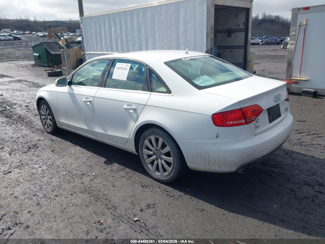 2011 AUDI A4 WAUFFAFL3BN021444 Photo 2