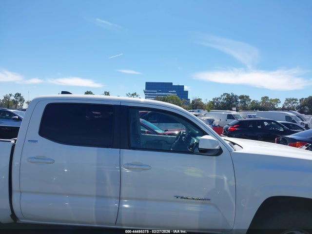 5TFAX5GN8LX166809 Toyota Tacoma Sr5