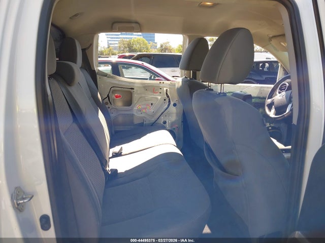 5TFAX5GN8LX166809 Toyota Tacoma Sr5