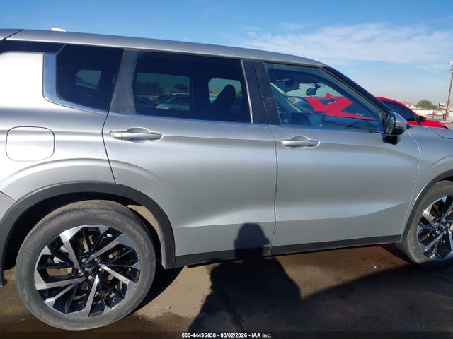 JA4J3TA85NZ046275 Mitsubishi Outlander Es 2.5 2wd